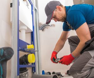 Why choose Richardson Plumbers for drain unclogging in Richardson, TX